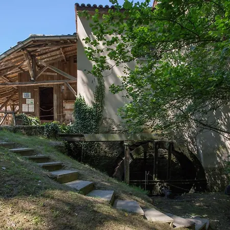 Moulin Crozet فندق مبيت وإفطار